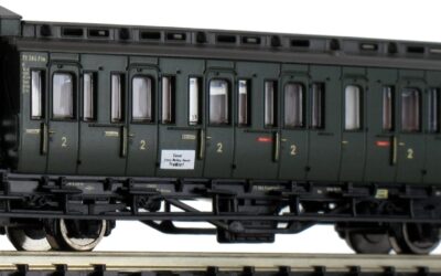 Fleischmann 807101 2 achs.Abteilwagen 2.Kl. DB