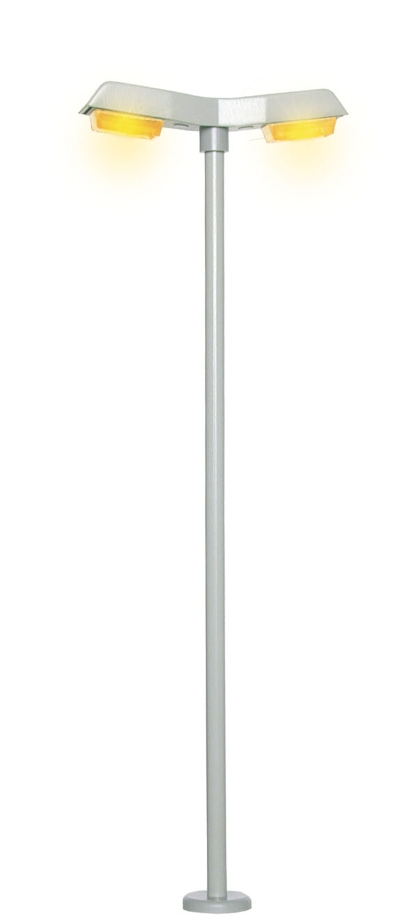 Viessmann 6098 <br>H0 Straßenl. mod. dop.LED gelb | 6098 1 scaled