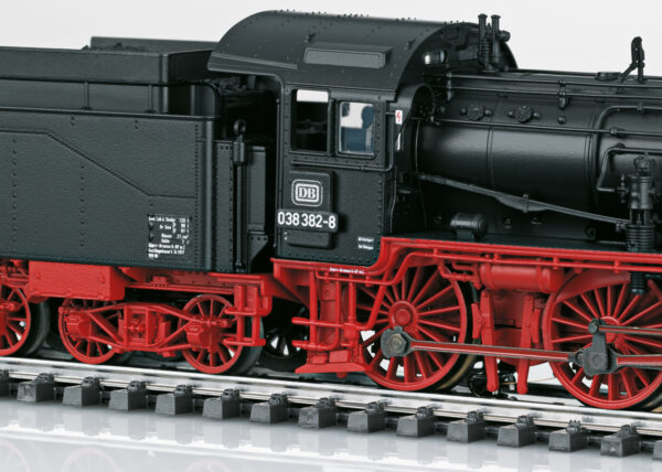 Märklin 39382 <br>Dampflokomotive Baureihe 038 DB | 39382 2