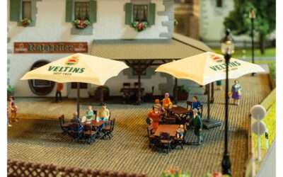 Faller 180437 H0 Bausatz Biergarten-Set Veltins